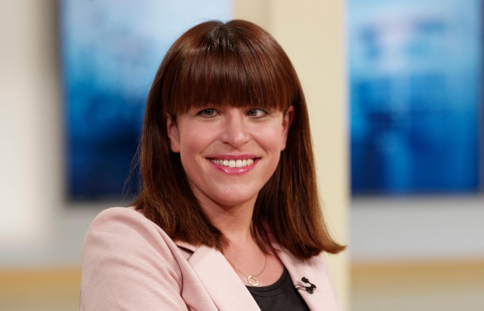 Julia Reuschenbach eyes disease